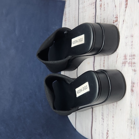 Steve Madden | 'Bendable' Platform Slide Sandals Black Slinky Size 8.5 - Picture 5 of 7